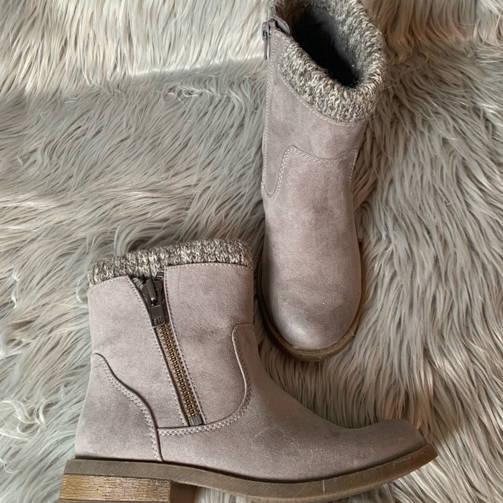 Natural Reflection Mini boots - Picture 2 of 4
